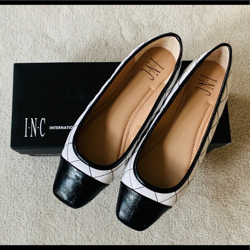 NEW INC Jenaya Square-Toe Flats, 8